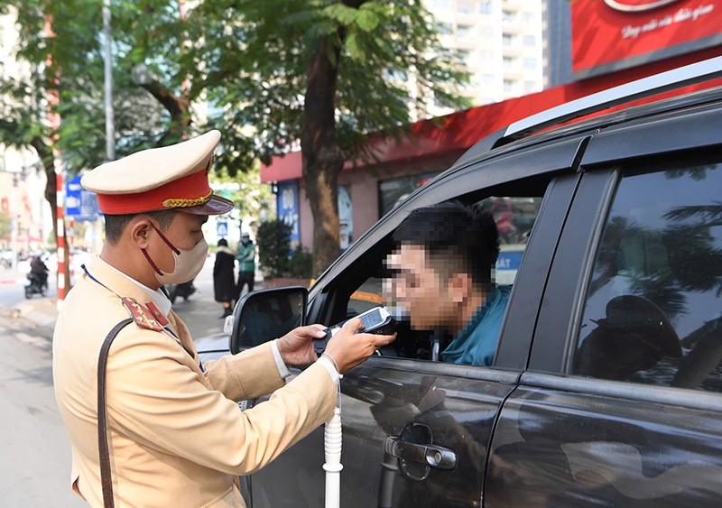 Lực lượng CSGT Hà Nội triển khai nhiều tổ công tác kiểm tra, xử lý vi phạm giao thông