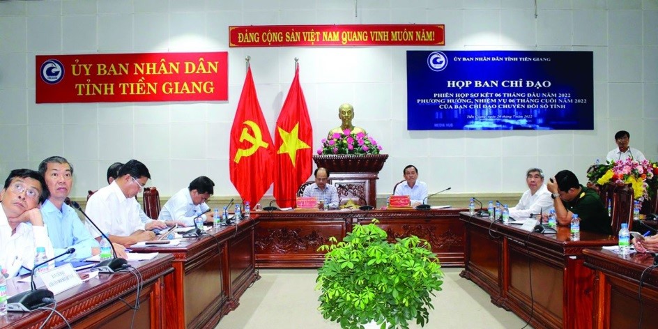 Hội nghị sơ kết công tác cải cách hành chính (CCHC) 6 tháng đầu năm 2022 và triển khai phương hướng, nhiệm vụ 6 tháng cuối năm 2022 của Ban Chỉ đạo Chuyển đổi số tỉnh Tiền Giang.