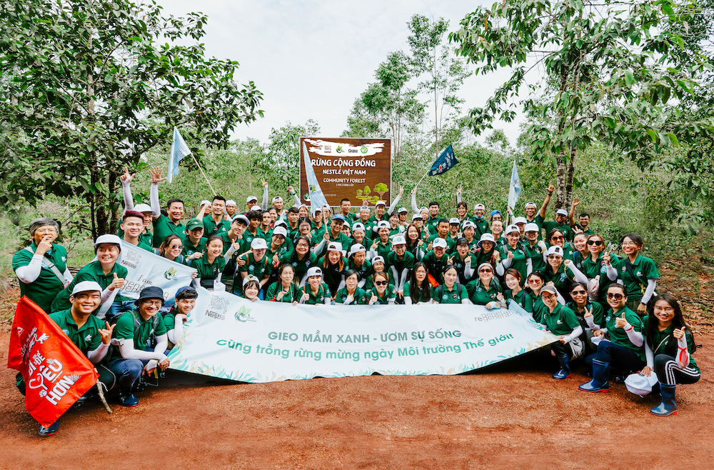 Nestlé đã đóng góp 1.000 cây gỗ lớn về Khu bảo tồn Thiên nhiên Văn hóa Đồng Nai