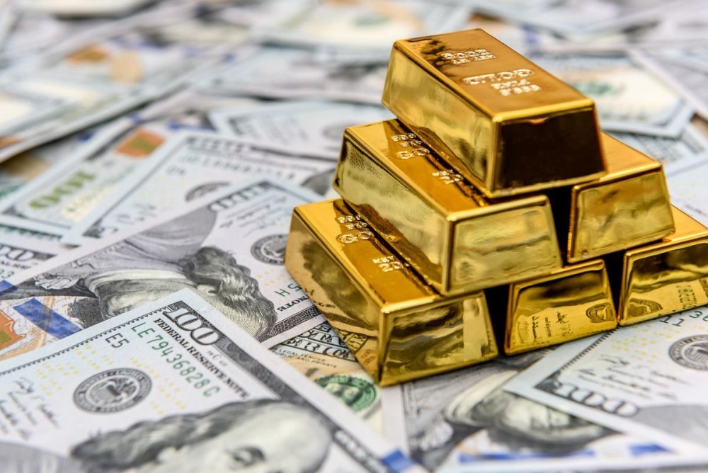 gia-vang-hom-nay-43-the-gioi-gan-cham-1700-usdounce-xuat-hien-moi-de-doa-moi-voi-gia-vang