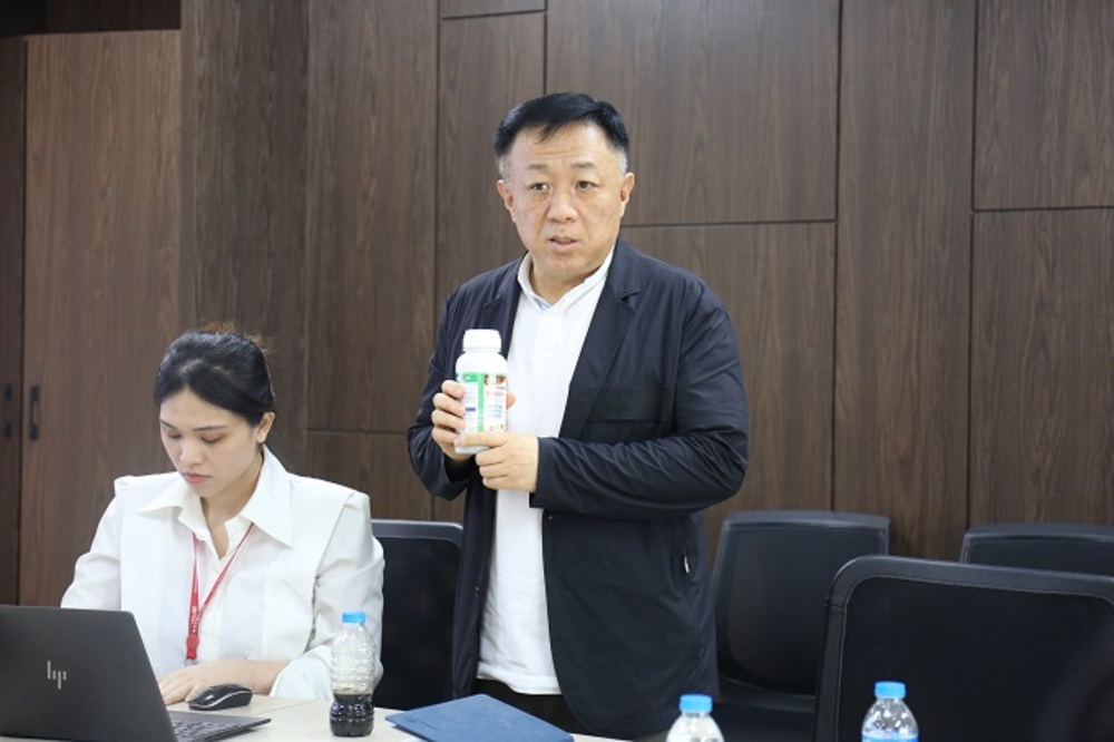 Chủ tịch Công ty ECO AND GREEN Lee Hyunseok