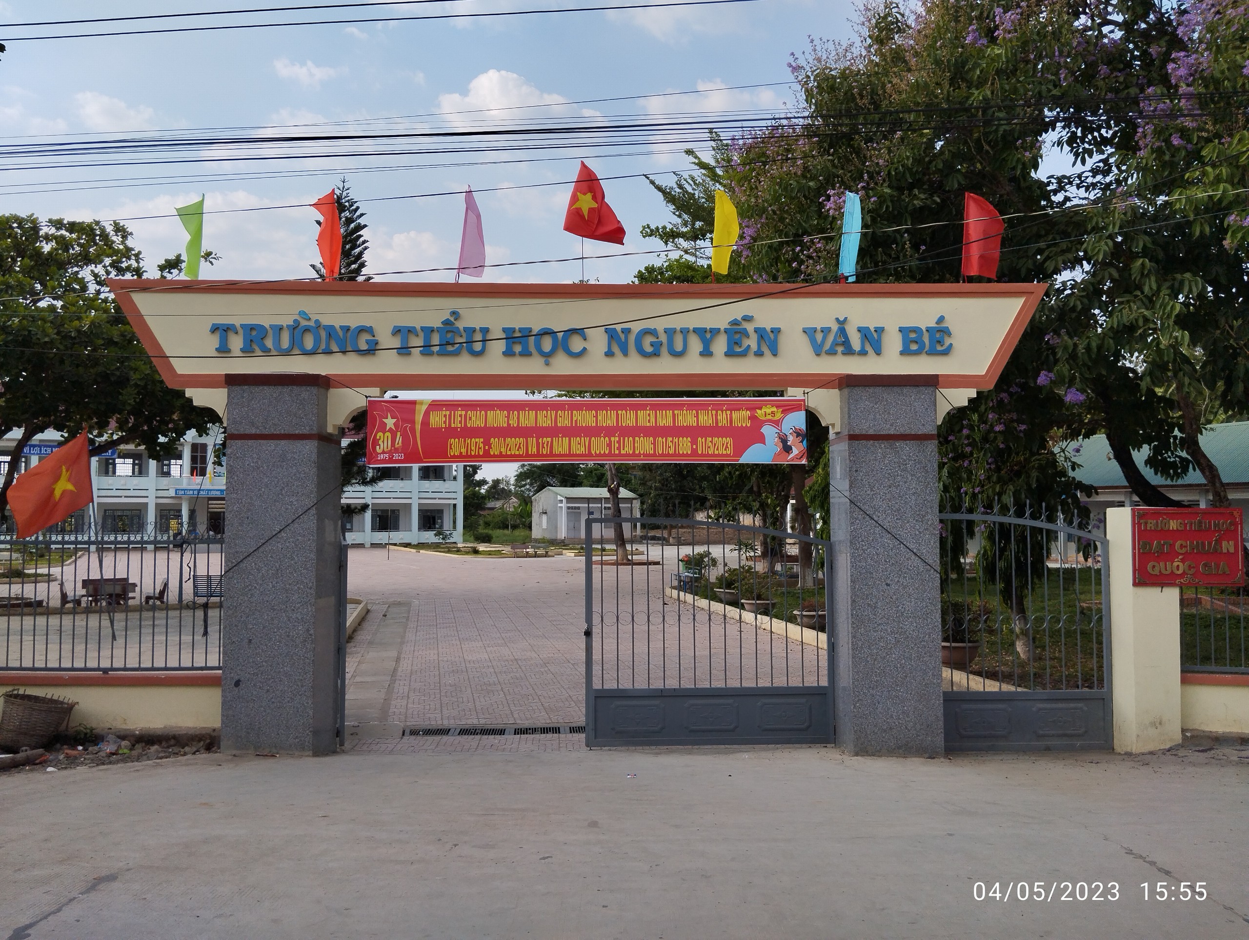 Hệ thống trường học trên địa bàn xã khang trang, đạt chuẩn Quốc gia