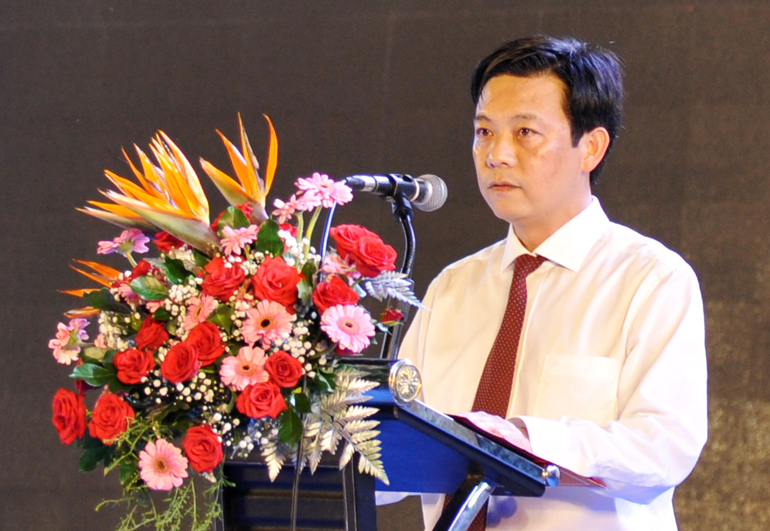 Chủ tịch UBND TP Pleiku Đỗ Việt Hưng phát biểu khai mạc. ẢNH- NGỌC CHUNG
