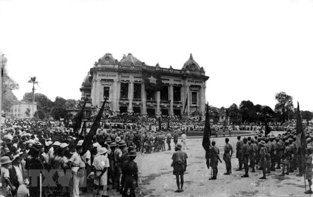 Cách mạng tháng Tám mở ra một thời đại mới ở Việt Nam, thời đại nhân dân Việt Nam làm chủ đất nước, làm chủ vận mệnh của chính mình. (Ảnh: TTXVN)