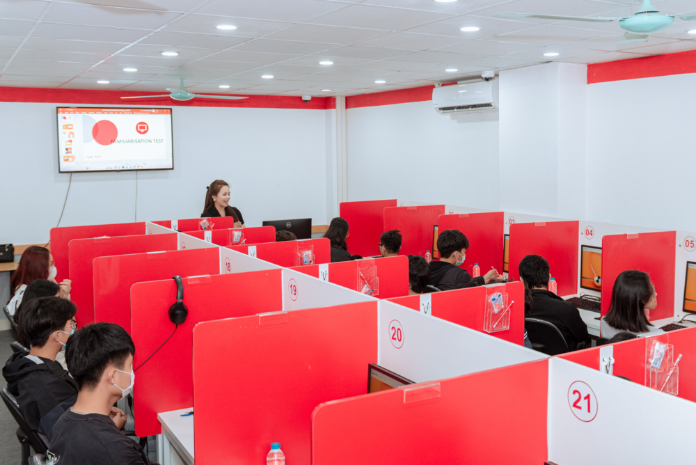 IELTS Fighter được vinh danh Đối tác xuất sắc nhất Đông Nam Á 2024 của IDP Việt Nam 8