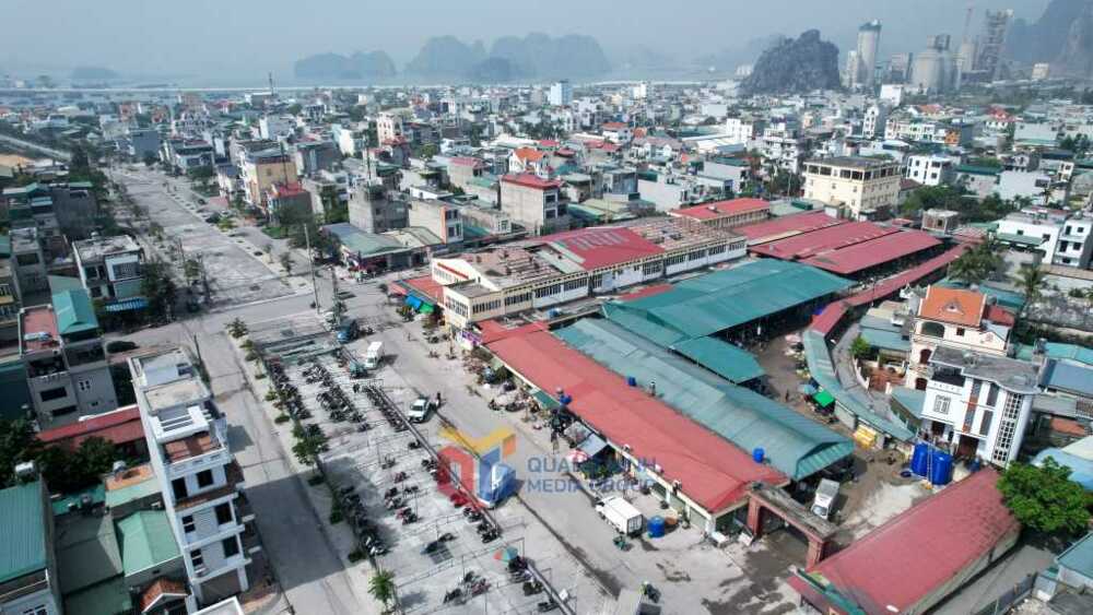 Quảng Ninh: Chợ Bến Do đã được đưa vào hoạt động 1
