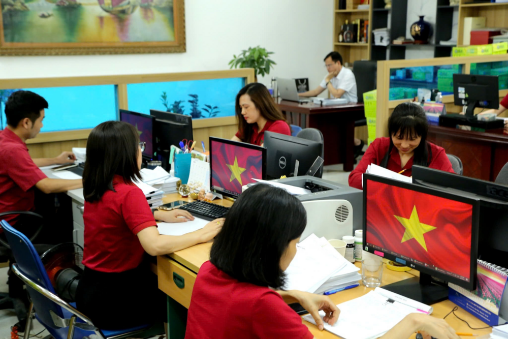 Hành trình ba thập kỷ của một doanh nghiệp vận tải gắn bó với nhịp sống đô thị 2
