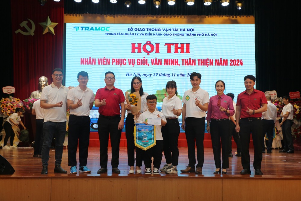 Hành trình ba thập kỷ của một doanh nghiệp vận tải gắn bó với nhịp sống đô thị 17