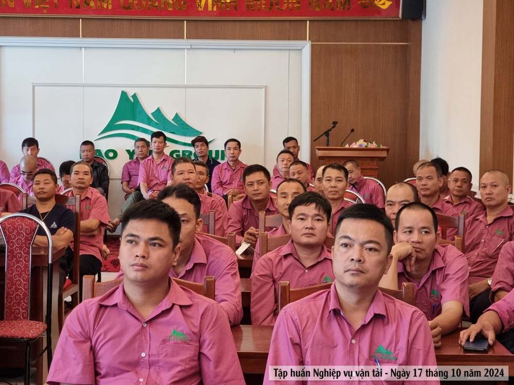 Hành trình ba thập kỷ của một doanh nghiệp vận tải gắn bó với nhịp sống đô thị 20