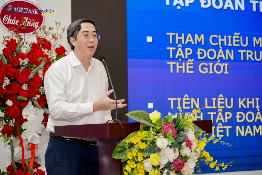TS.Lê Hải - Ủy viên Ban Biên tập, Trưởng Ban Tạp fun88 đối tác Cộng sản điện tử - Tạp fun88 đối tác Cộng sản, chia sẻ về mô hình tổ hợp truyền thông